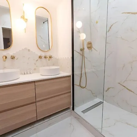 Elegant 4 Pieces Au Centre De Apartment *