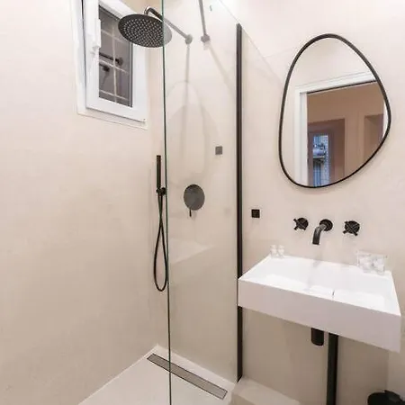 Apartment Elegant 4 Pieces Au Centre De Nice
